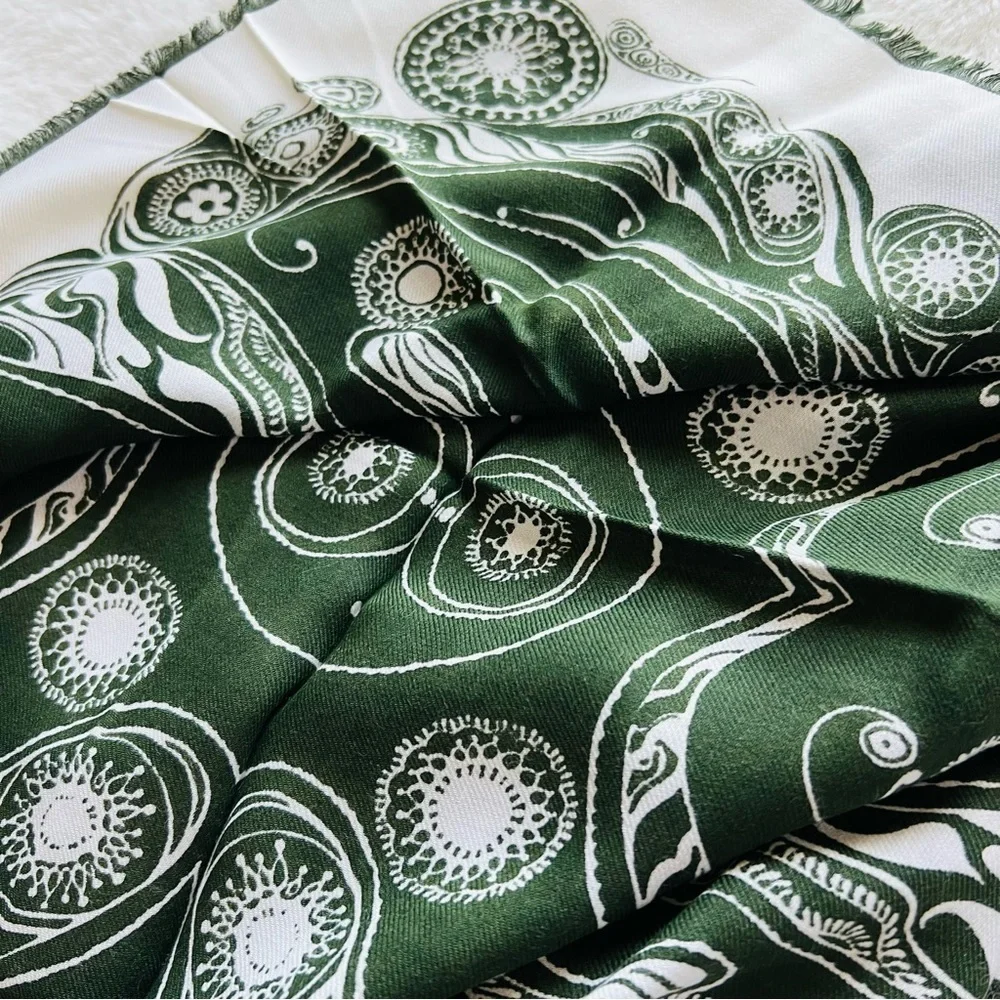 NNT scarf 26”x26”.